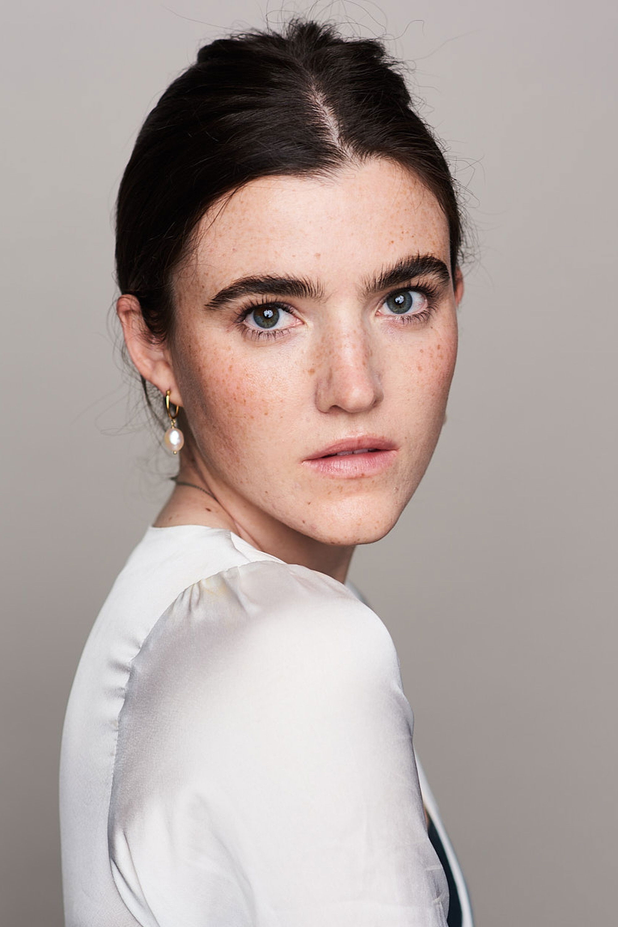 Amrita Newton backdrop