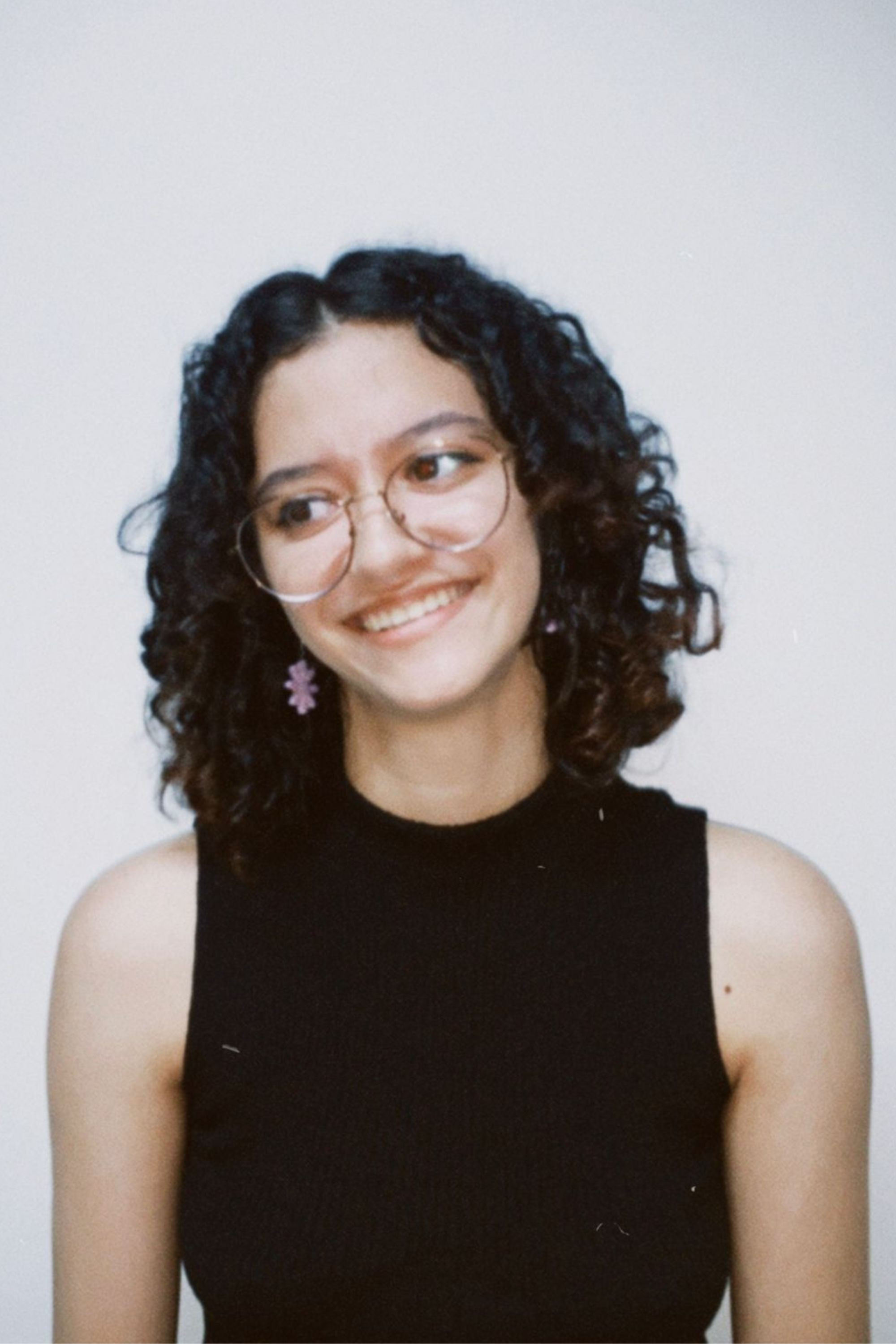 Maria Clara Lima backdrop