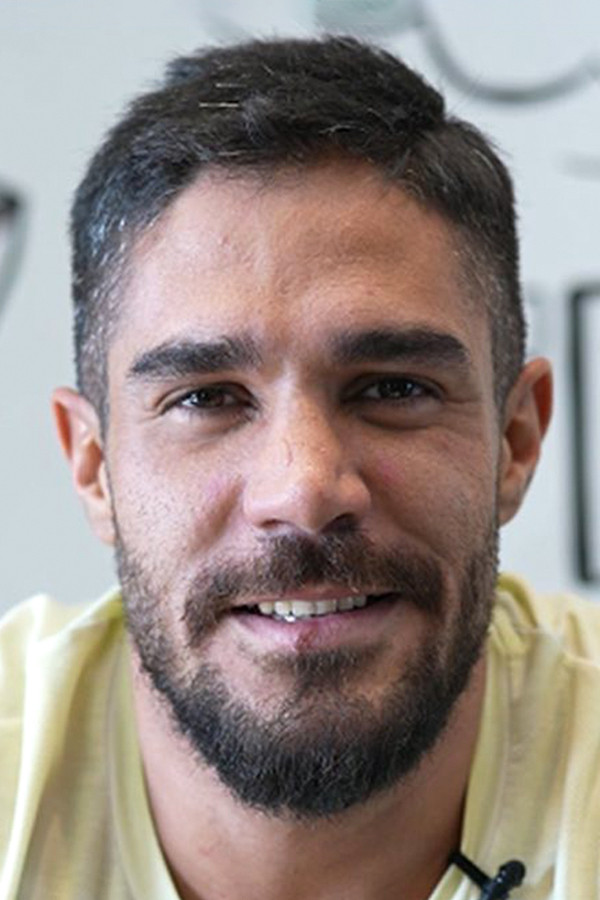 Amir Reza Alizadeh backdrop