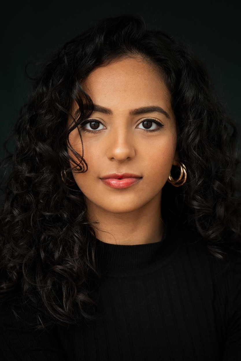 Ludy Guimarães backdrop