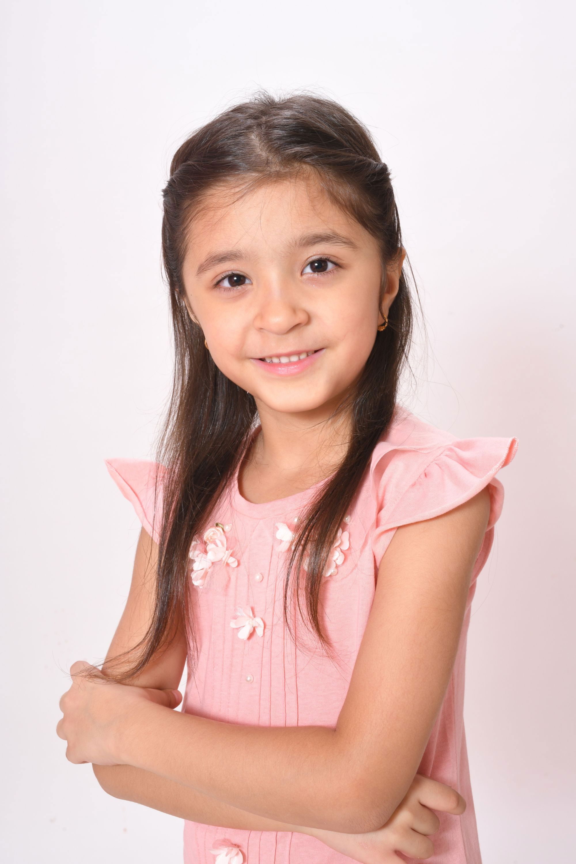 Aarza Arora backdrop