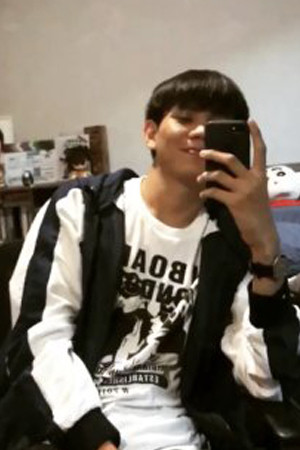 Somchai Tidsanawoot backdrop