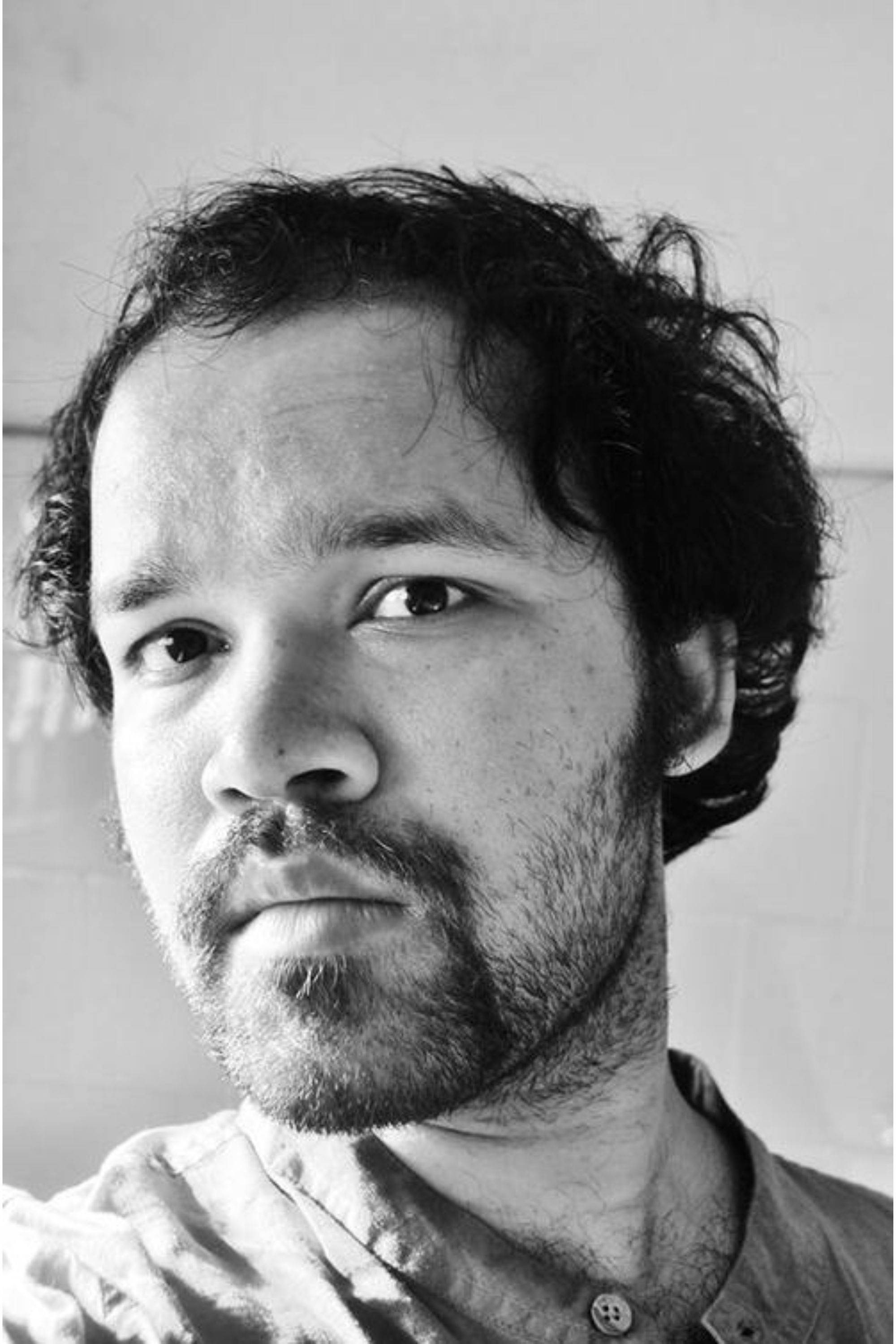 Mehdi Jahan backdrop