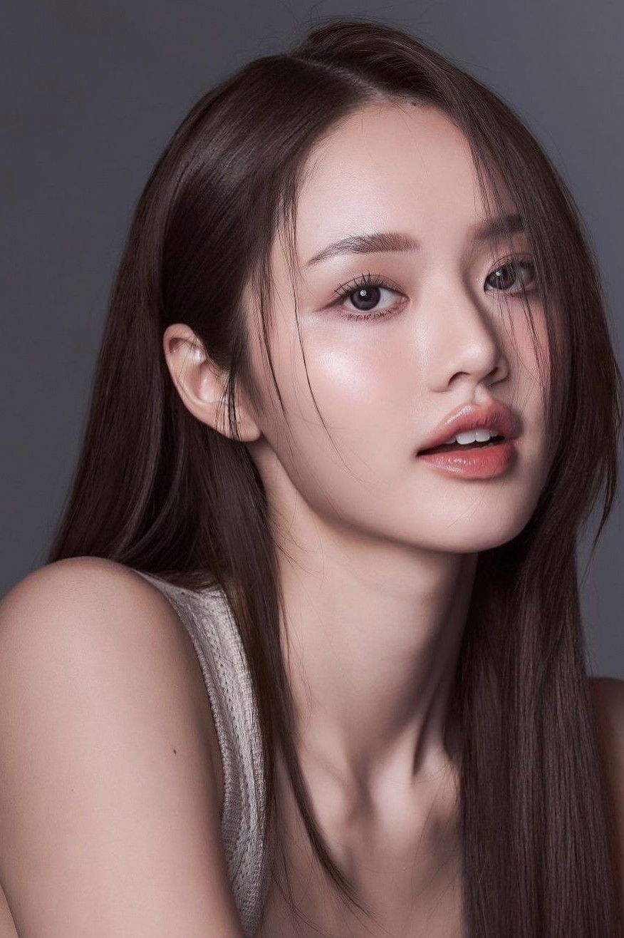 Punyapat Wangpongsathaporn backdrop