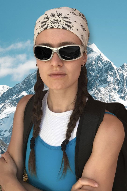 Louana Gentner backdrop