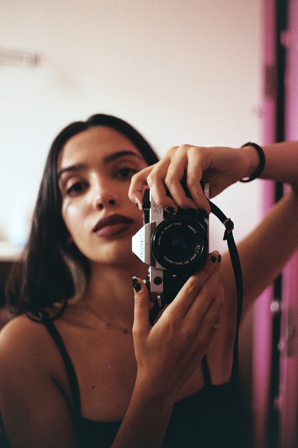 Paula Bernades backdrop