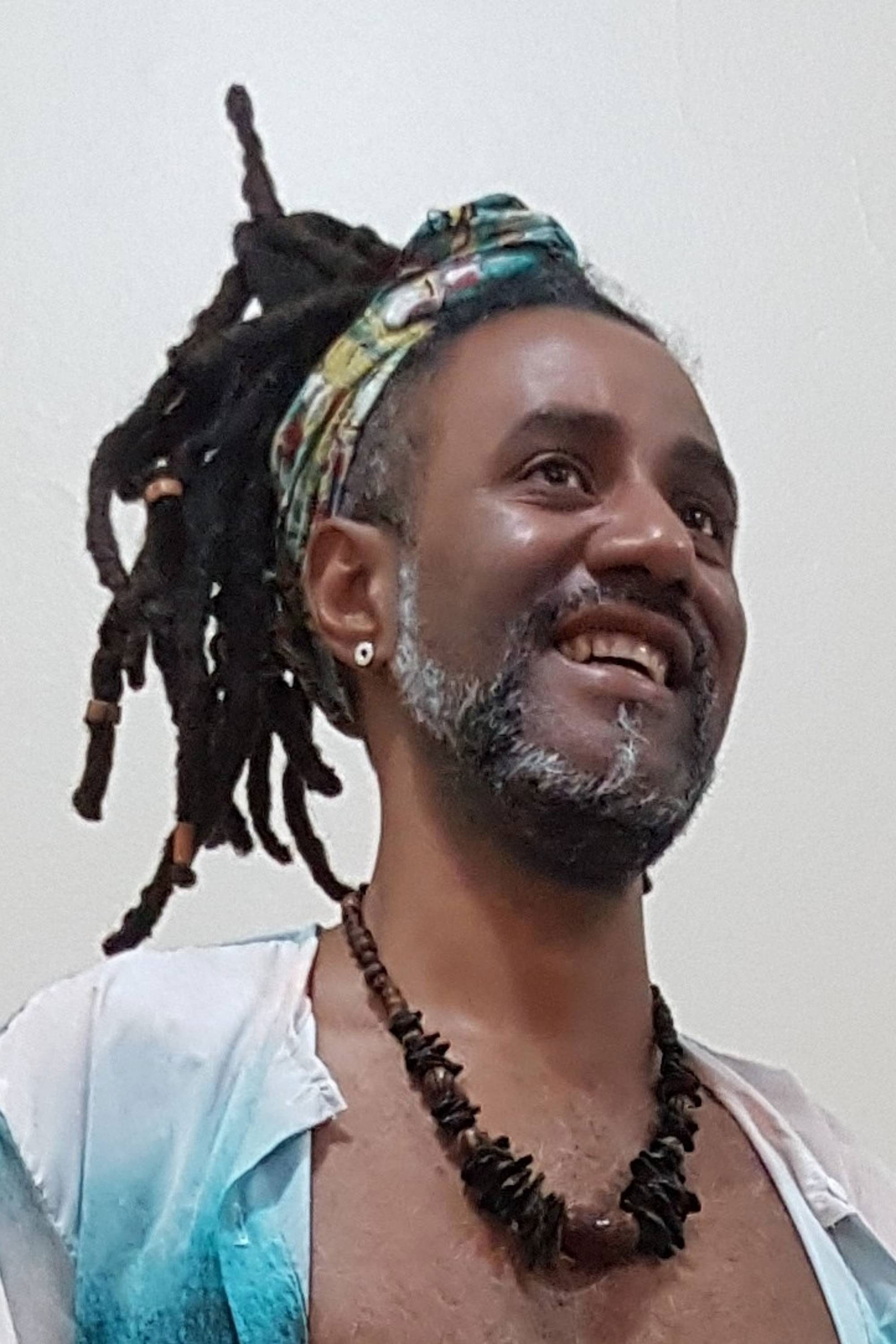 Fred Chamaileon backdrop