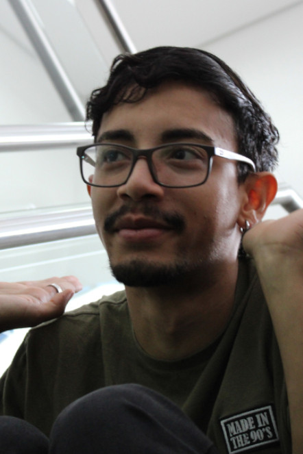 Vinicius Costa backdrop