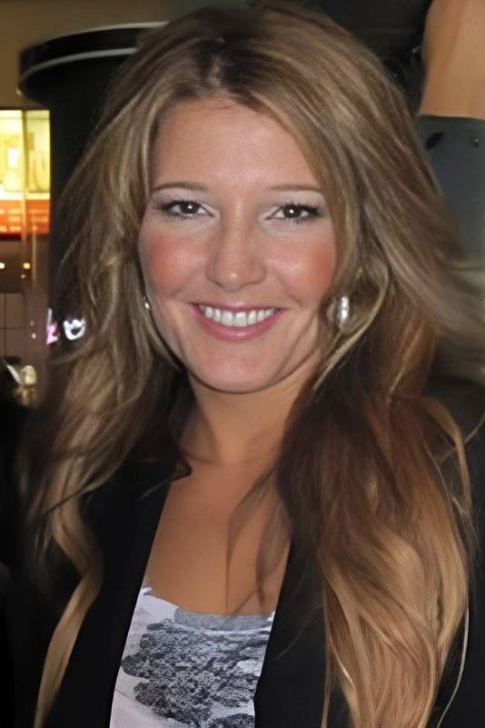 Kari Townsend backdrop