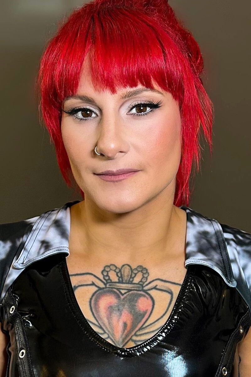 Jody Gyivicsan backdrop