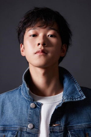 Taiwen Zhang backdrop