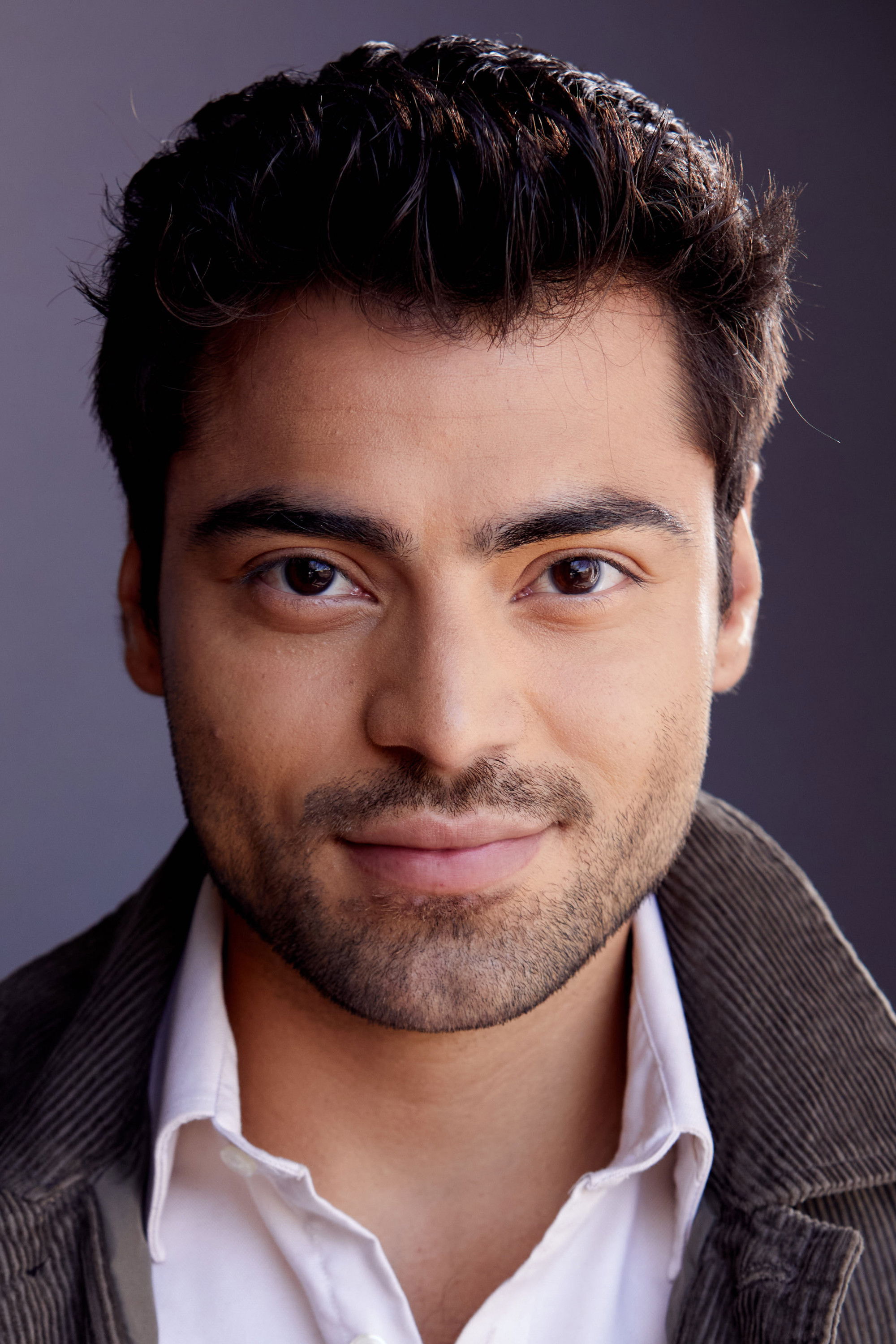 Israel Alexander backdrop