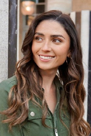 Marine Bourguignon-Trombini backdrop