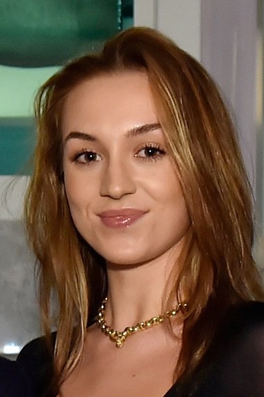 Sophie Amber backdrop