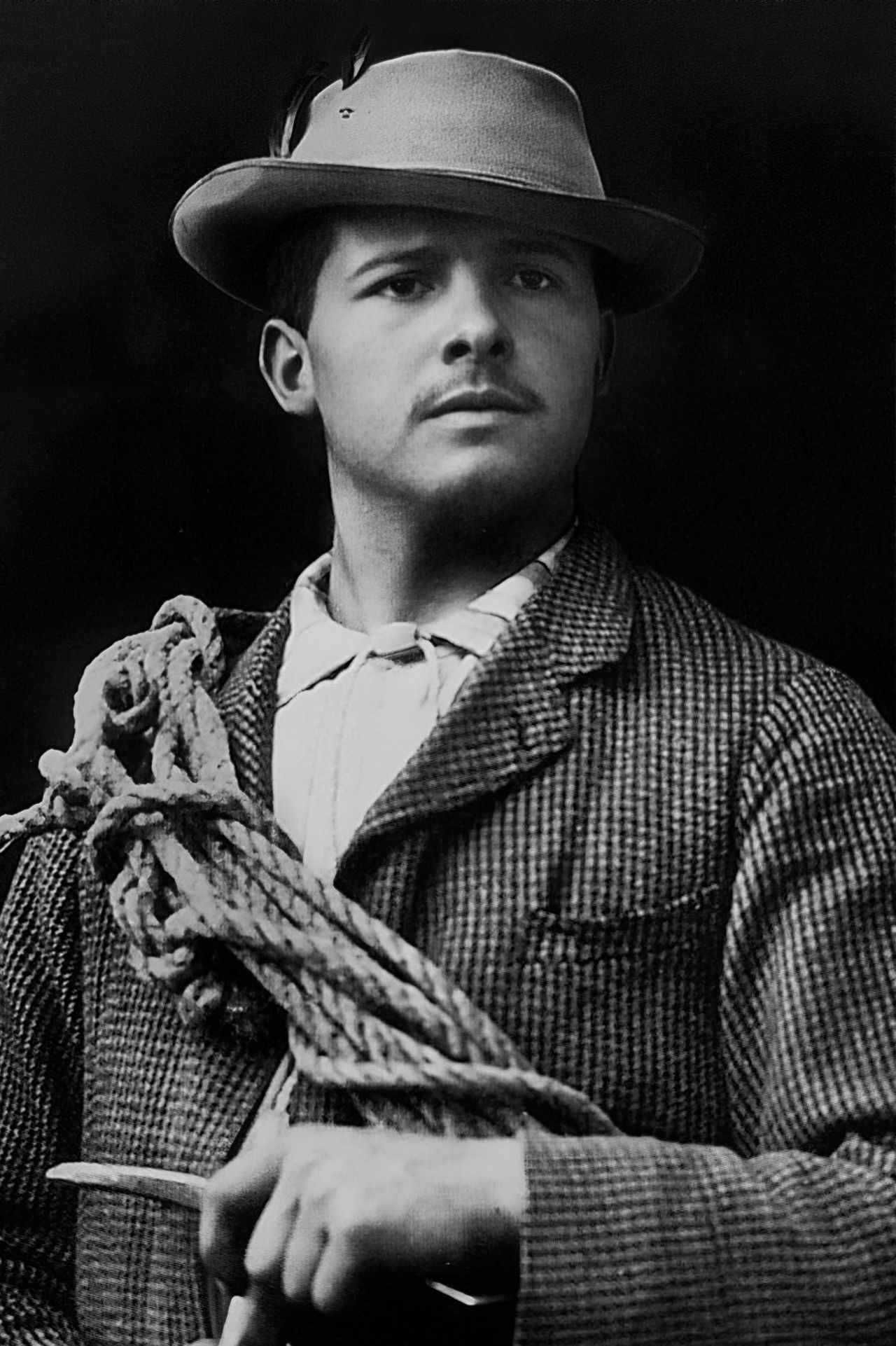 Georges Tairraz I backdrop