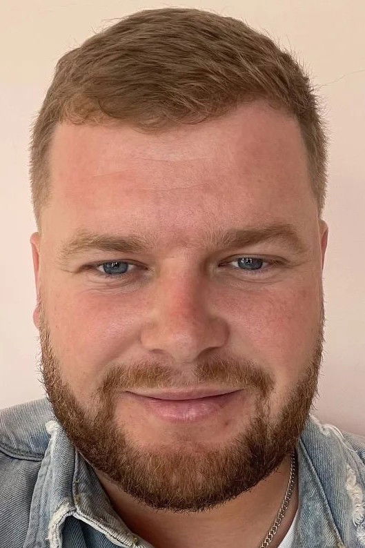 Denis Sundukov backdrop