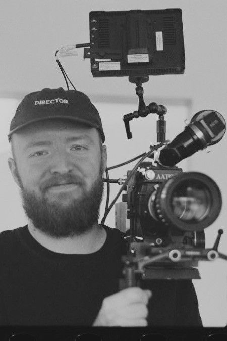 Wesley Klingele backdrop