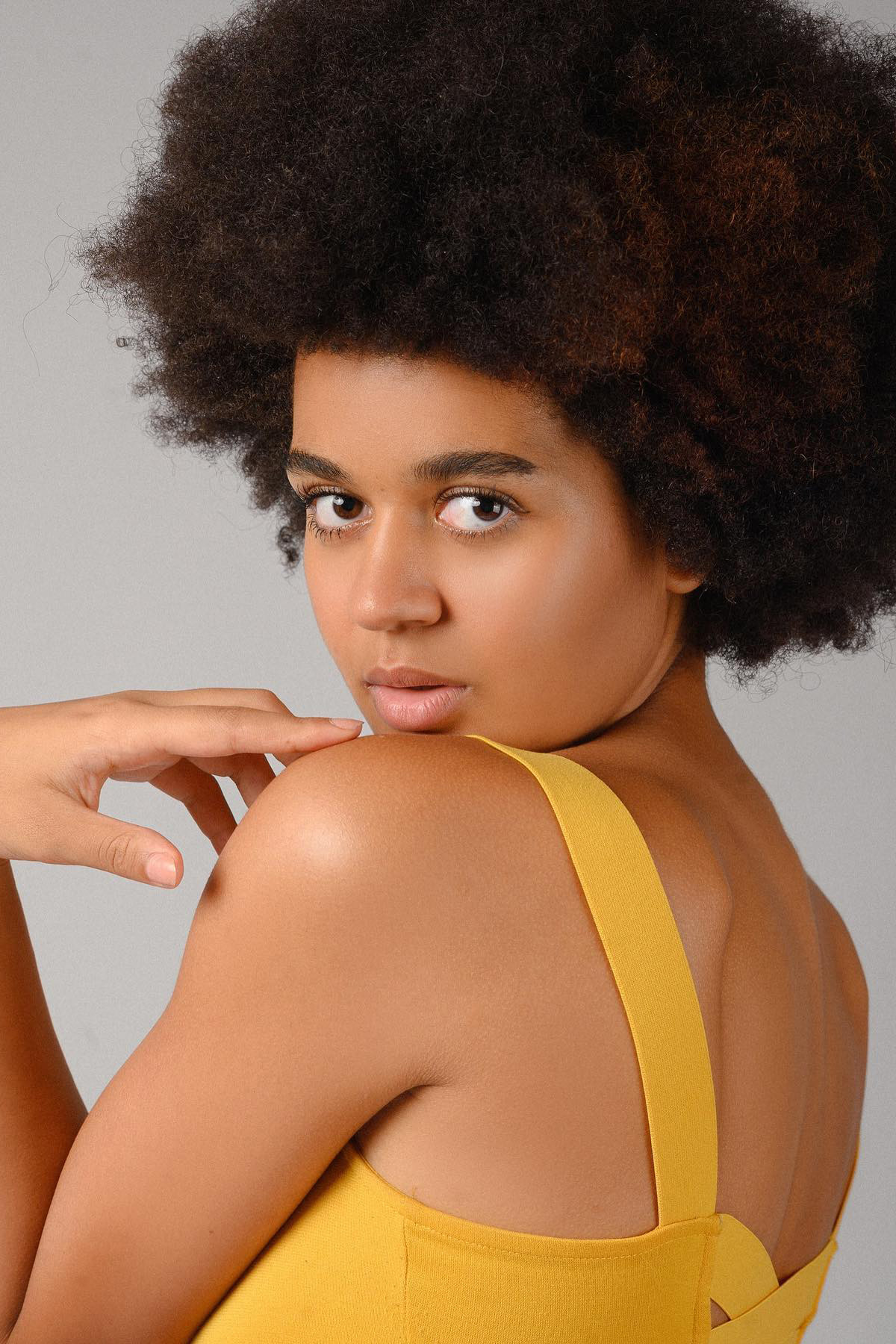 Anise Napoleao dos Reis backdrop