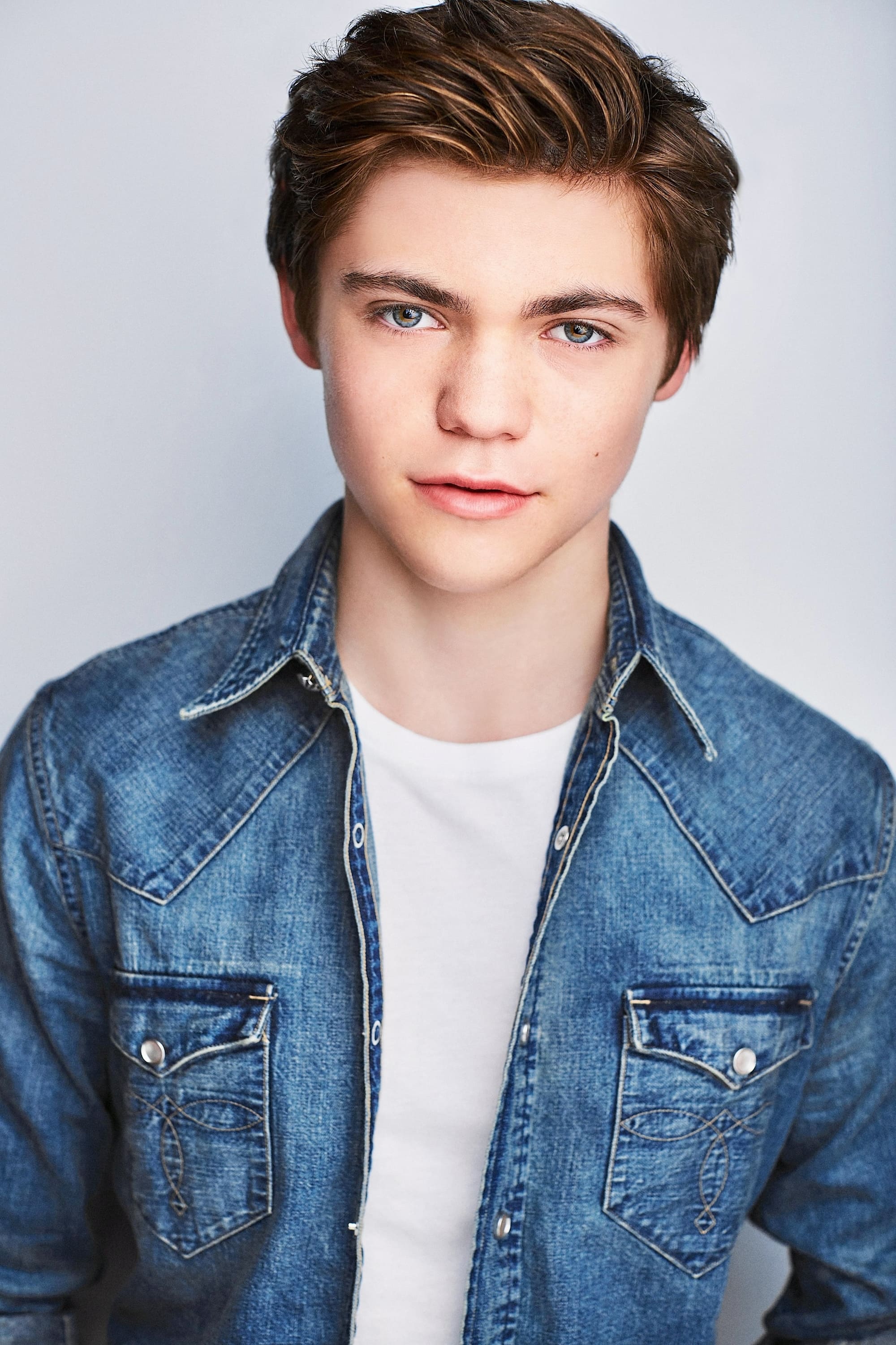 Jackson Dorfmann backdrop