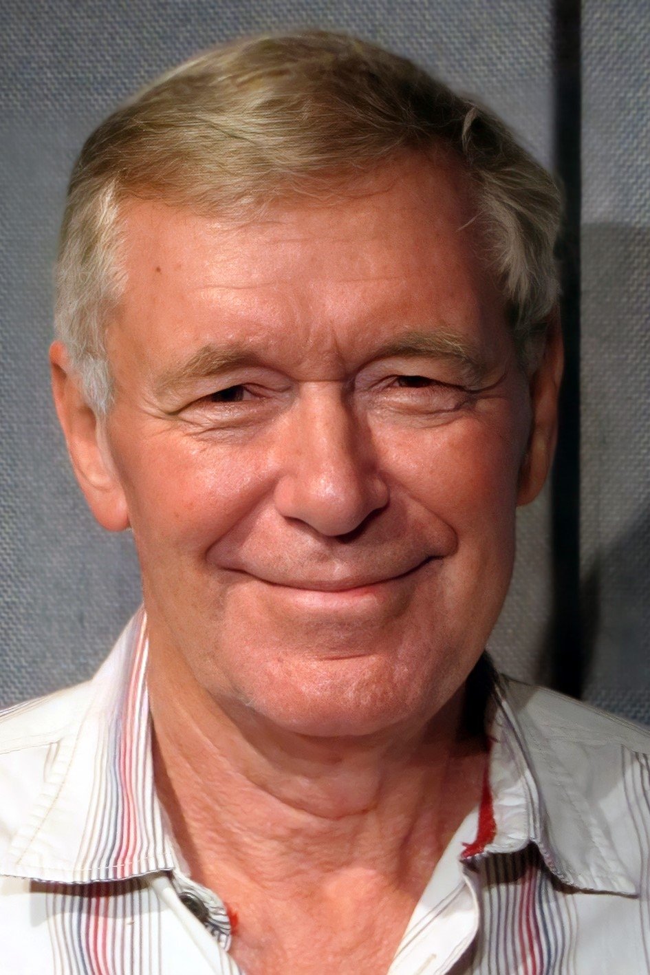 Bernard Holley backdrop