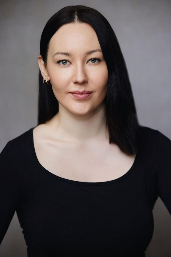 Joanna Lusua backdrop