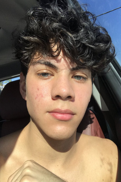 Julian Jara backdrop