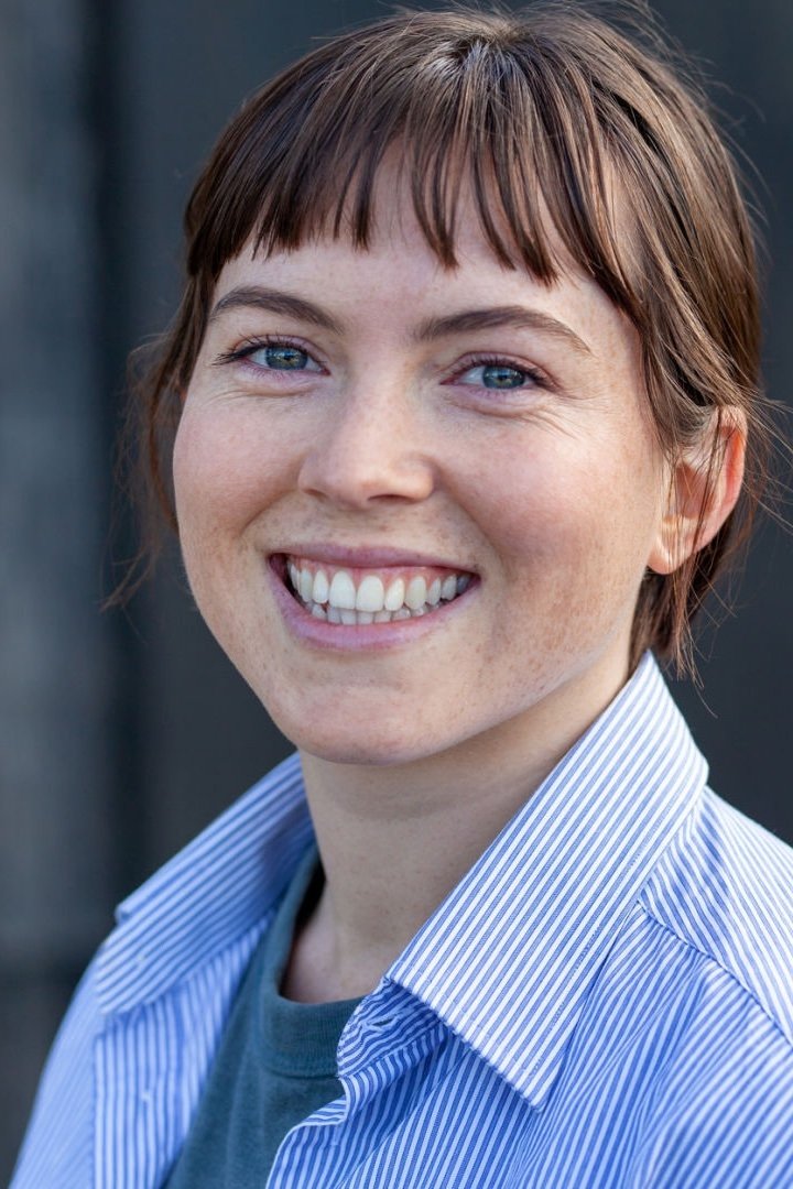 Ella Gilbert backdrop