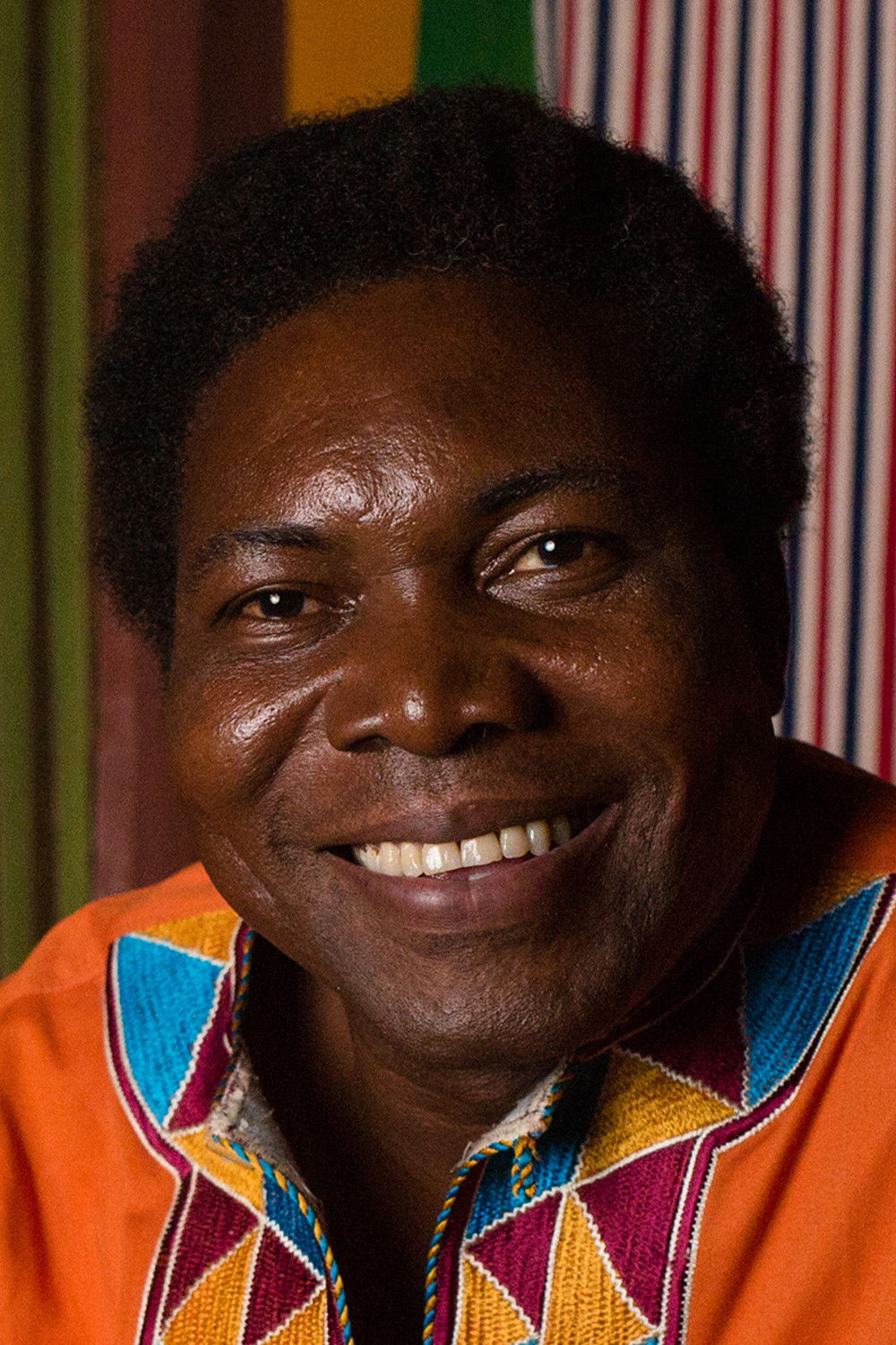 Etienne Minoungou backdrop