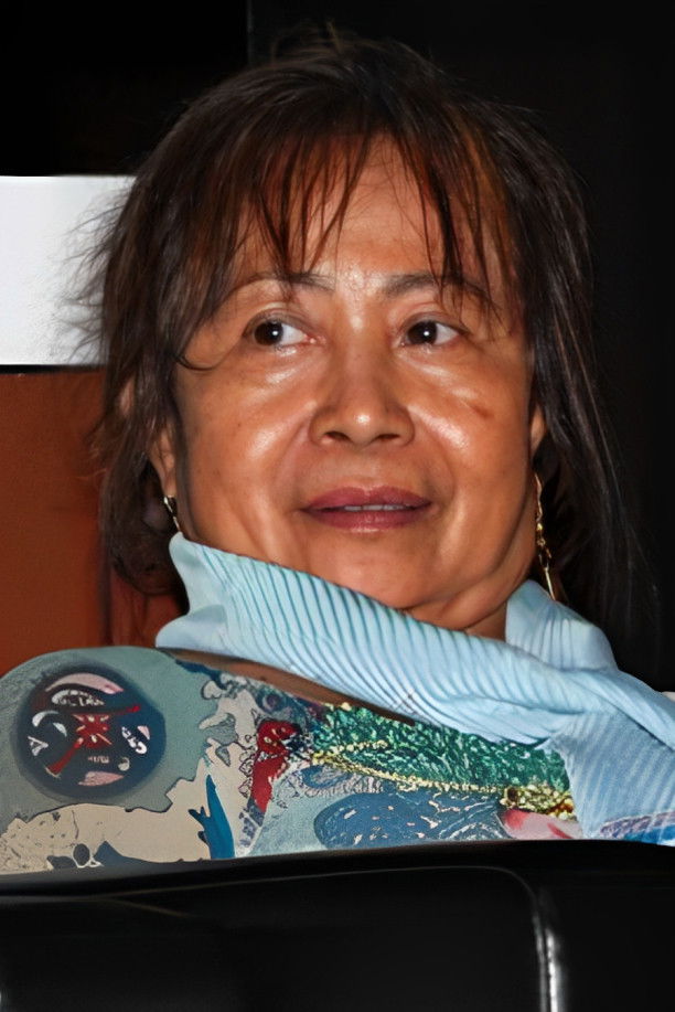 Tuti Hestuti backdrop