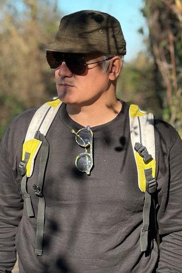 Behrouz Sebt Rasoul backdrop