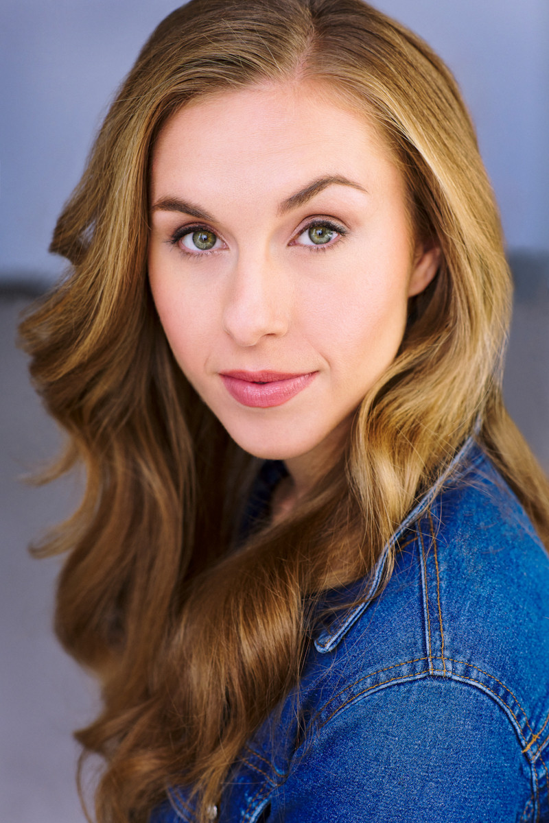 Liliana Rose backdrop