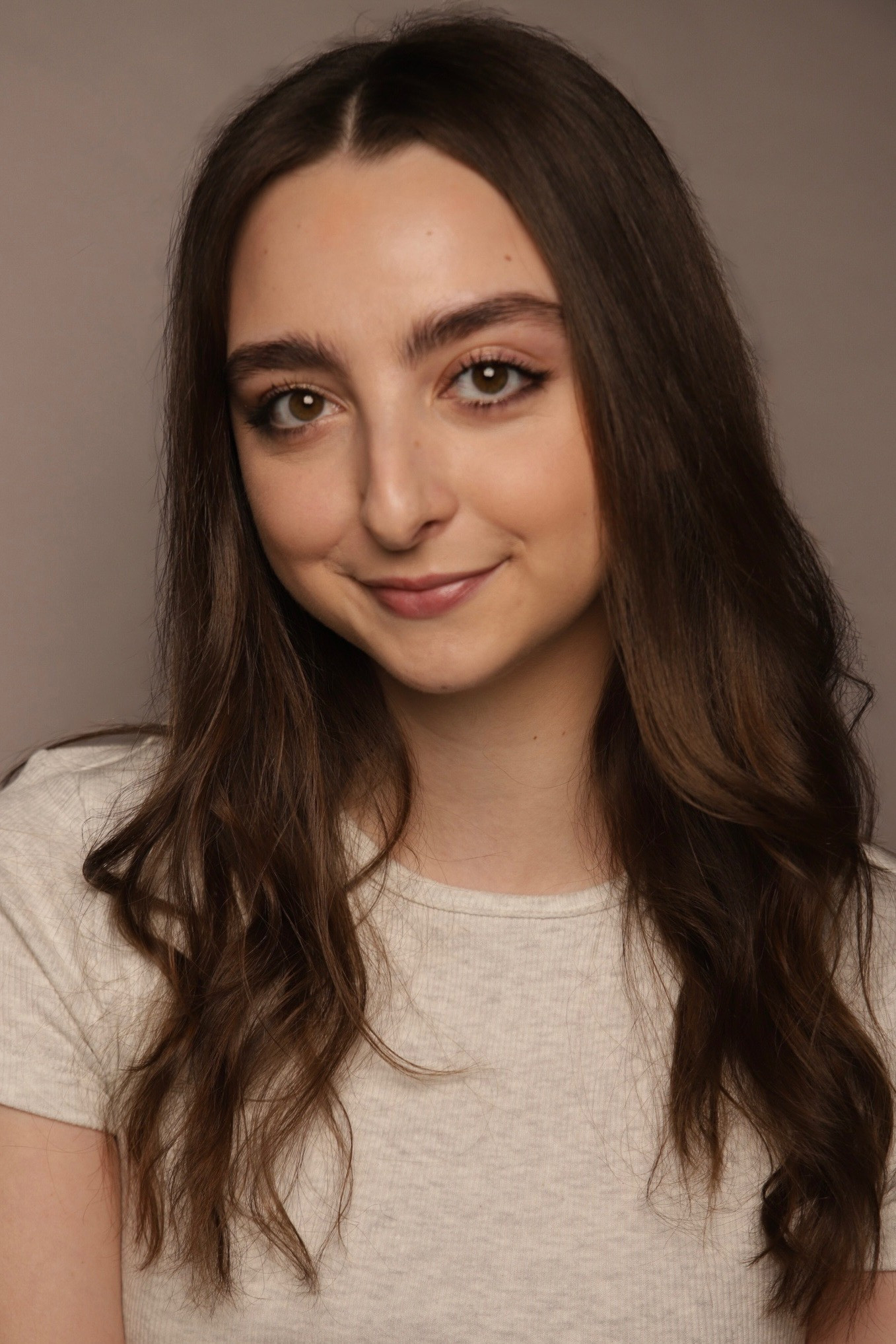 Alessia Fionda backdrop