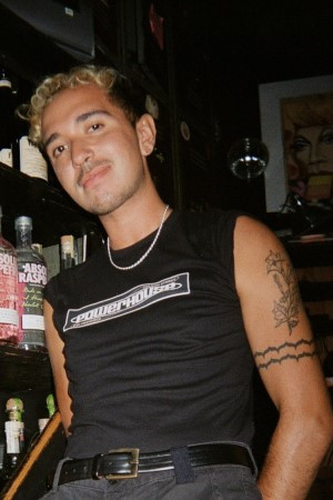 Dani Guzman backdrop