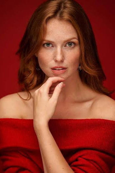 Emma Falcon backdrop