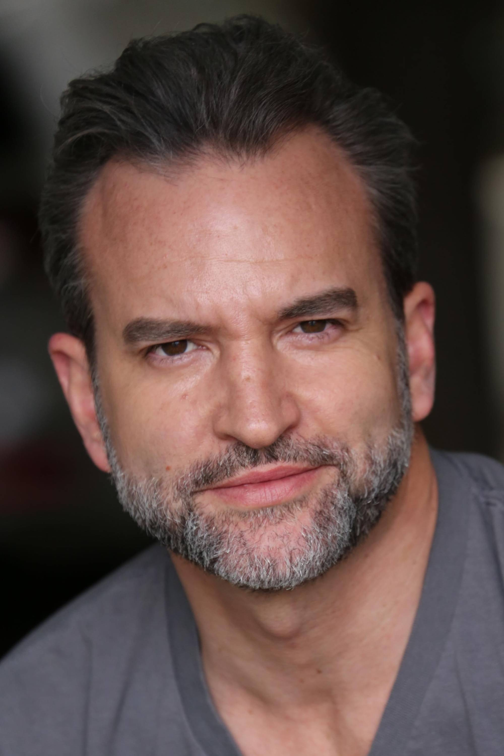 Tim Michael Schmidt backdrop