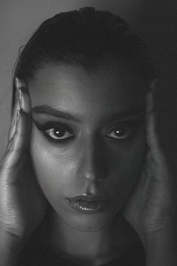 Jezabel Nagy backdrop