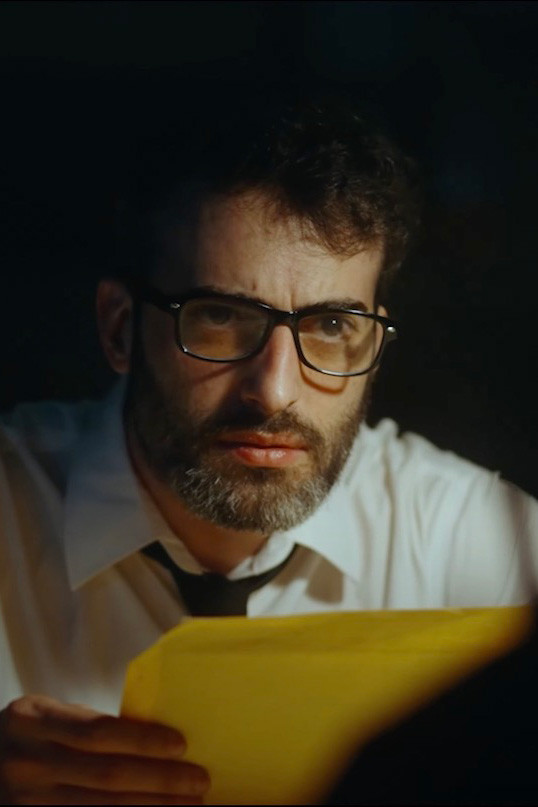 Federico Giovonazzo backdrop