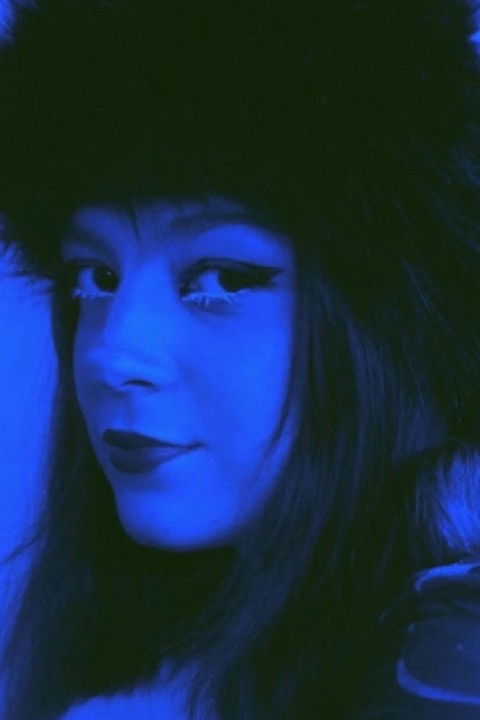 Zoé Demarez backdrop