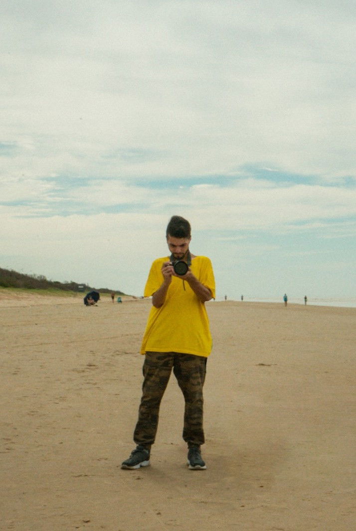 Martín Bresque backdrop