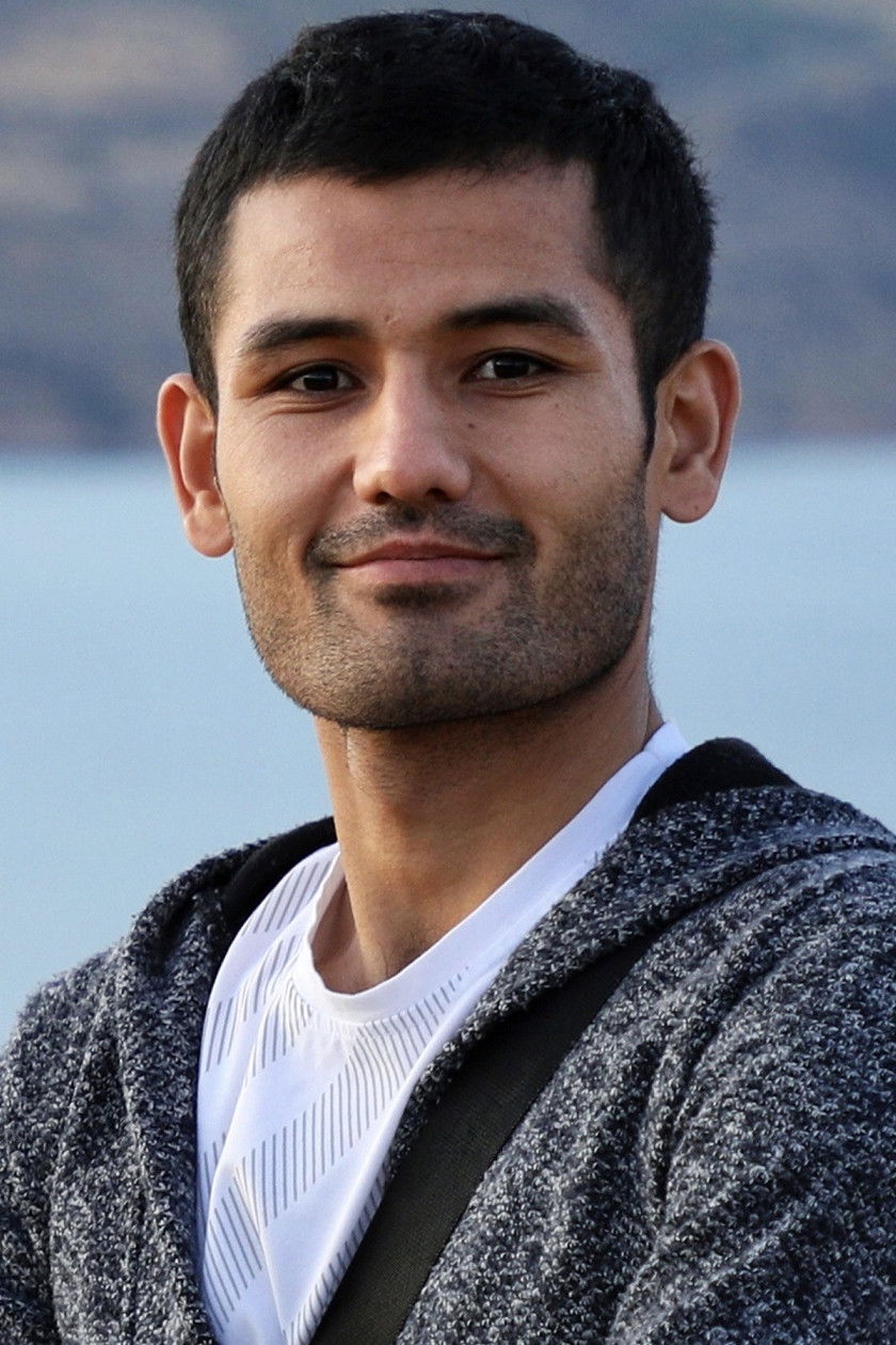 Shokir Kholikov backdrop