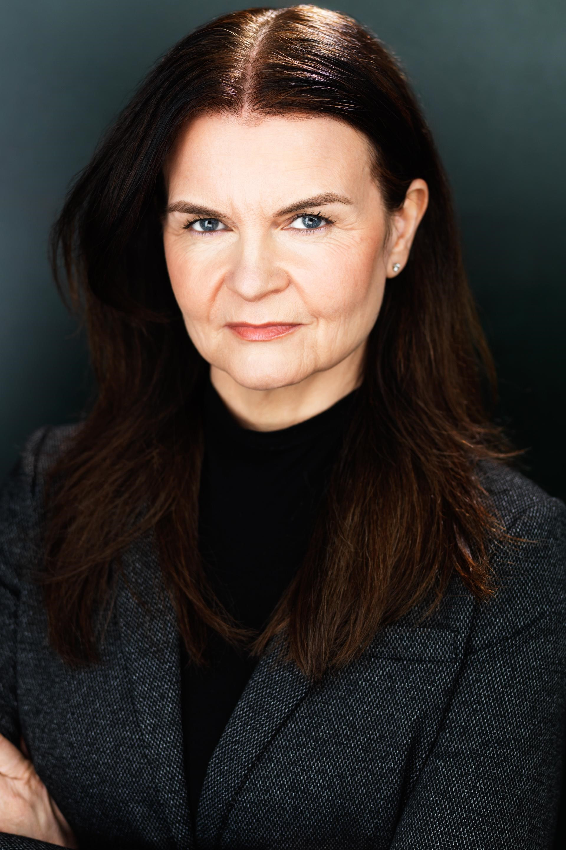 Ruth Kavanagh backdrop