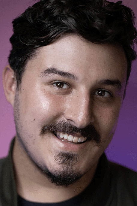 Dylan Guerra backdrop