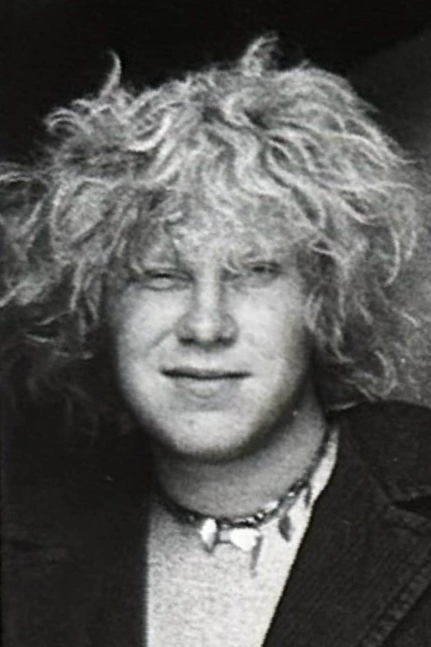 Freddie Hansson backdrop