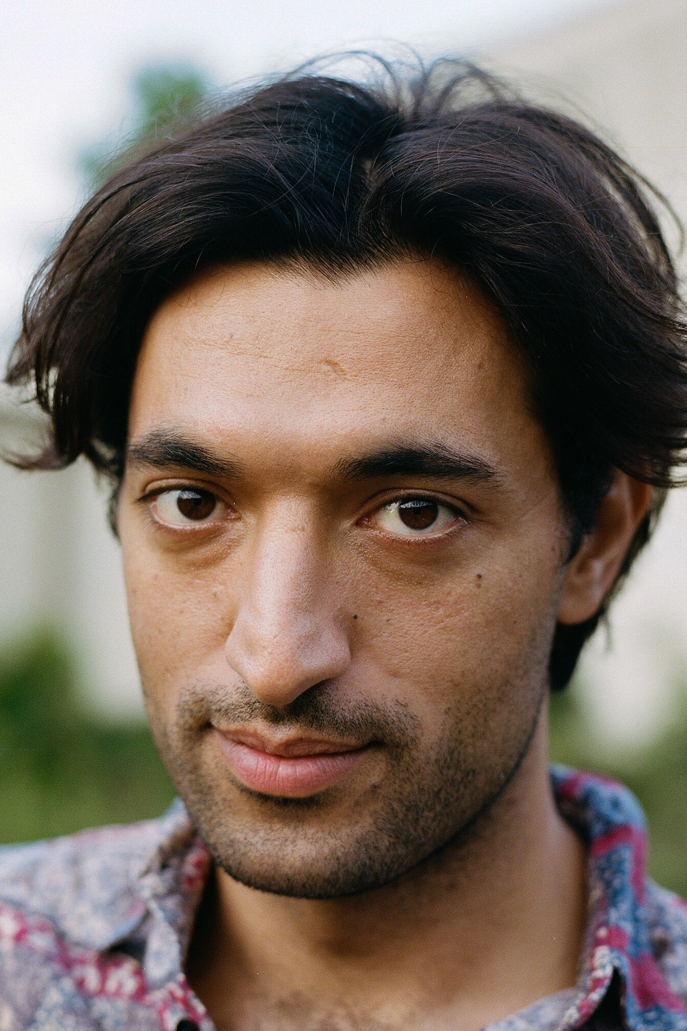 Ahmet Ağgün backdrop