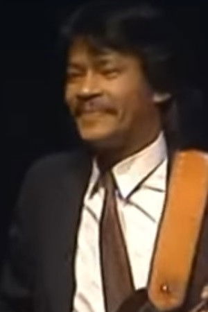 Charly Angenois backdrop