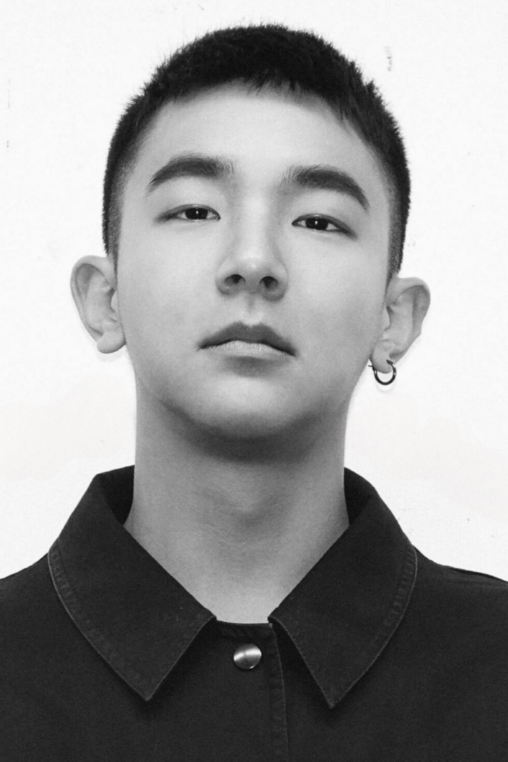 Ting-Jhen Hsu backdrop