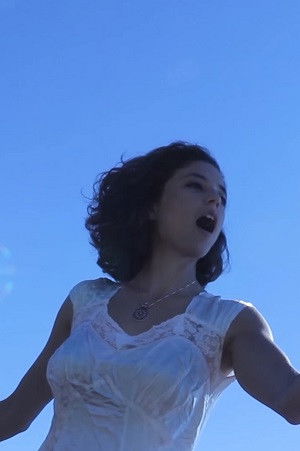 Aielén Luna backdrop