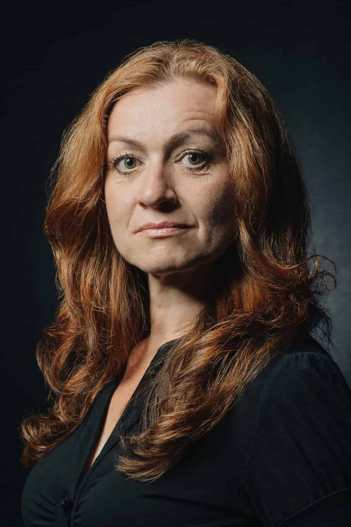 Dana Karolová backdrop