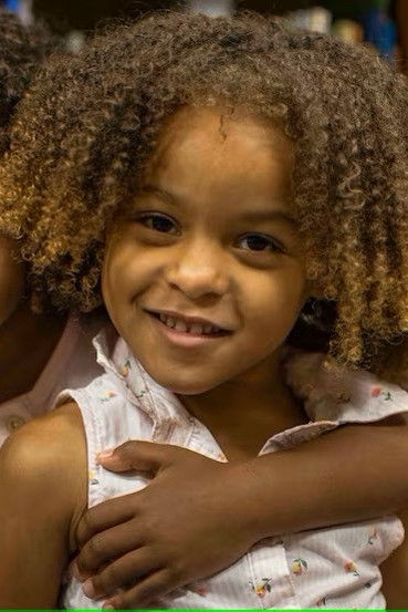 Sophia Aguayo backdrop