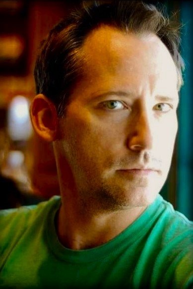 Tobe Sexton backdrop